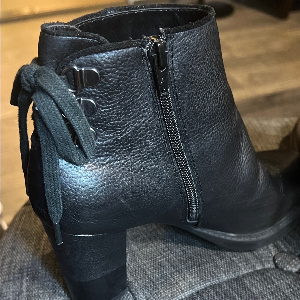 Aerosoles Ankle Boots, 8 - Picture 3 of 5